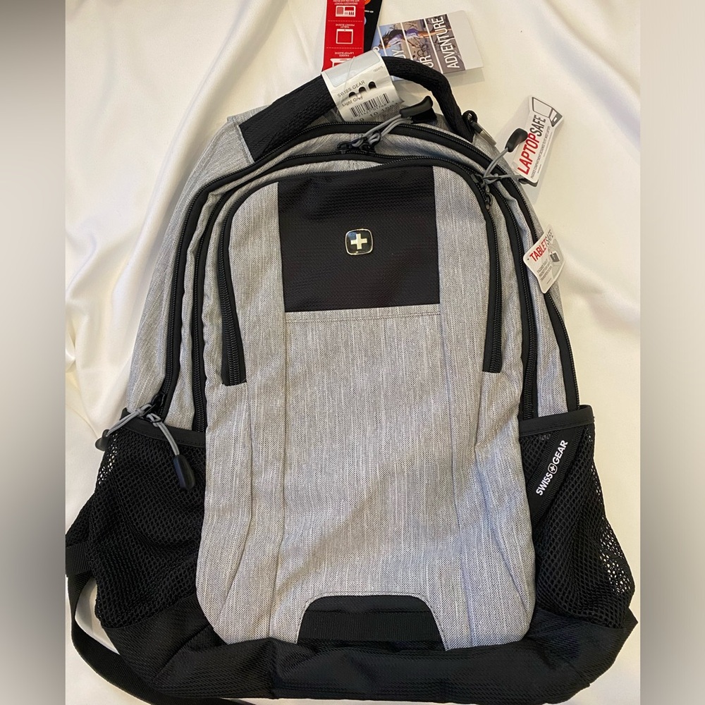 SWISSGEAR 18” Laptop Backpack- Light Heather Gray